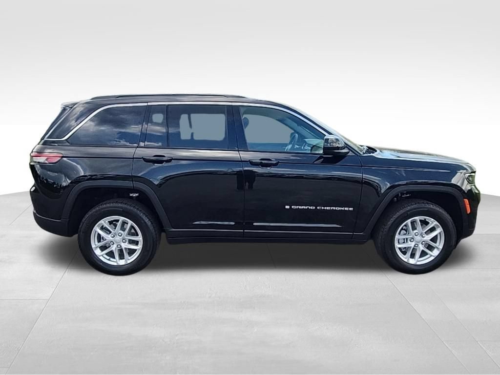 New 2026 Jeep Grand Cherokee Laredo X RWD image 31
