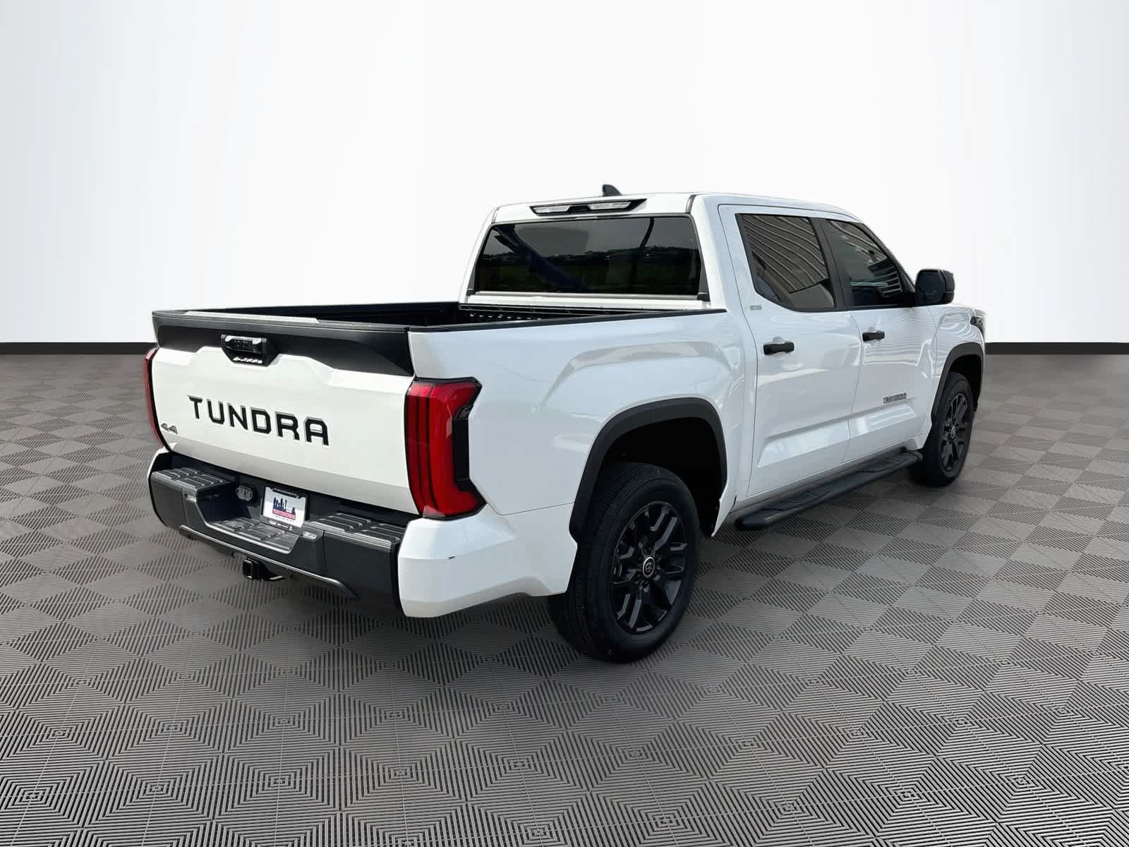 Used 2024 Toyota Tundra SR5 AWD/4WD image 5