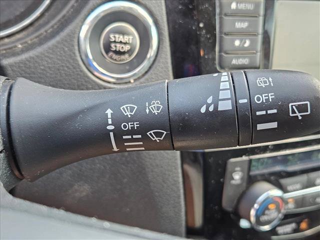 Used 2020 Nissan Rogue SL w/ Premium Package FWD image 9