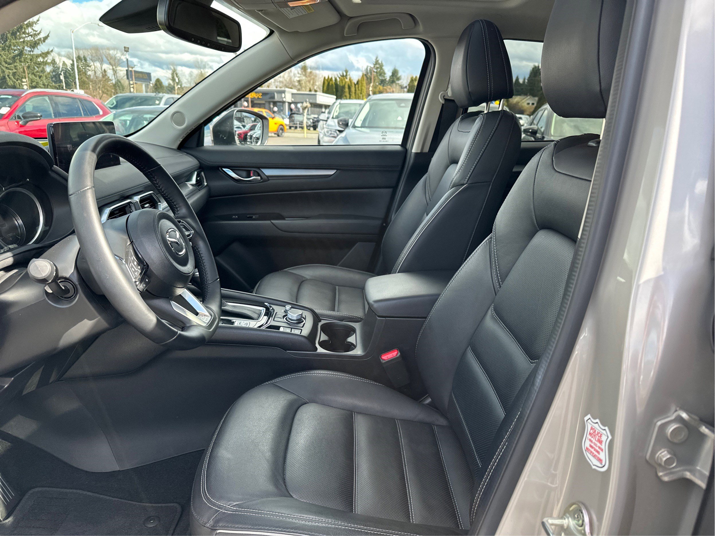 Used 2025 MAZDA CX-5 AWD 2.5 S w/ Preferred Package image 9