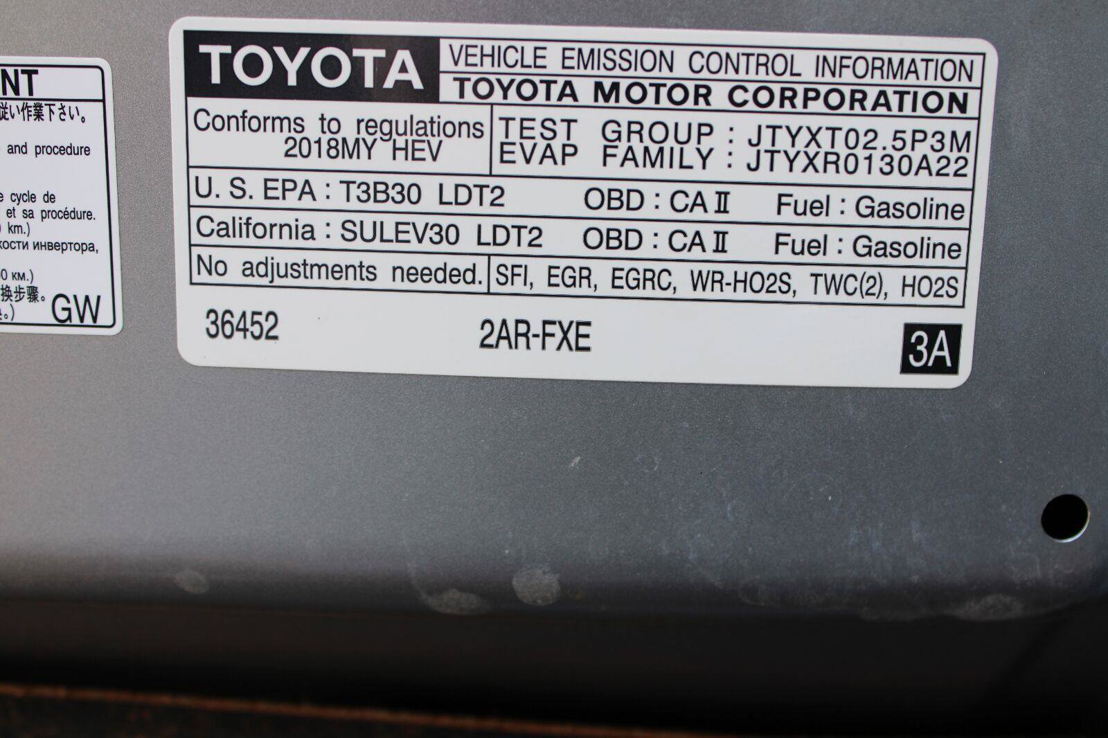 Used 2018 Toyota RAV4 XLE AWD/4WD image 50