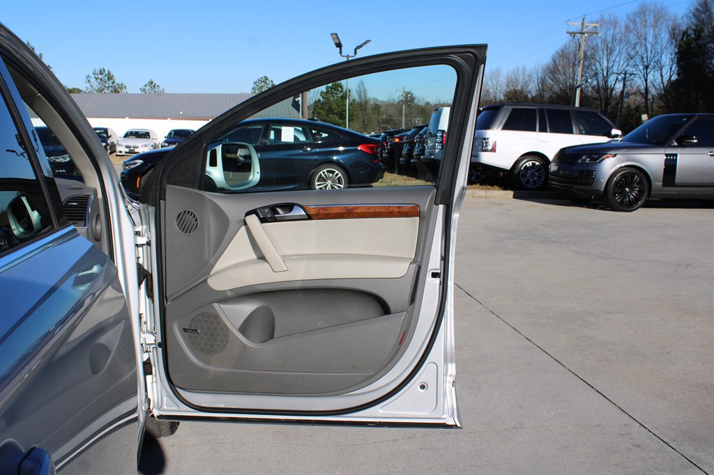 Used 2014 Audi Q7 TDI Premium Plus w/ Premium Plus Package image 28