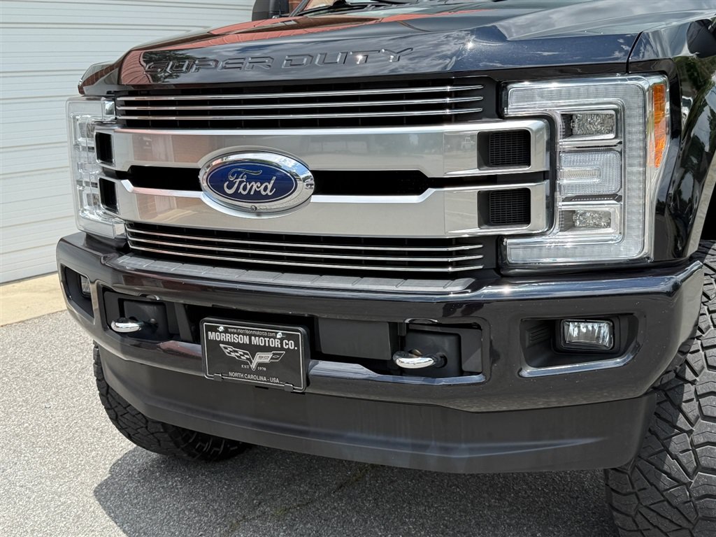 Used 2019 Ford F350 Limited w/ FX4 Off-Road Package AWD/4WD image 12
