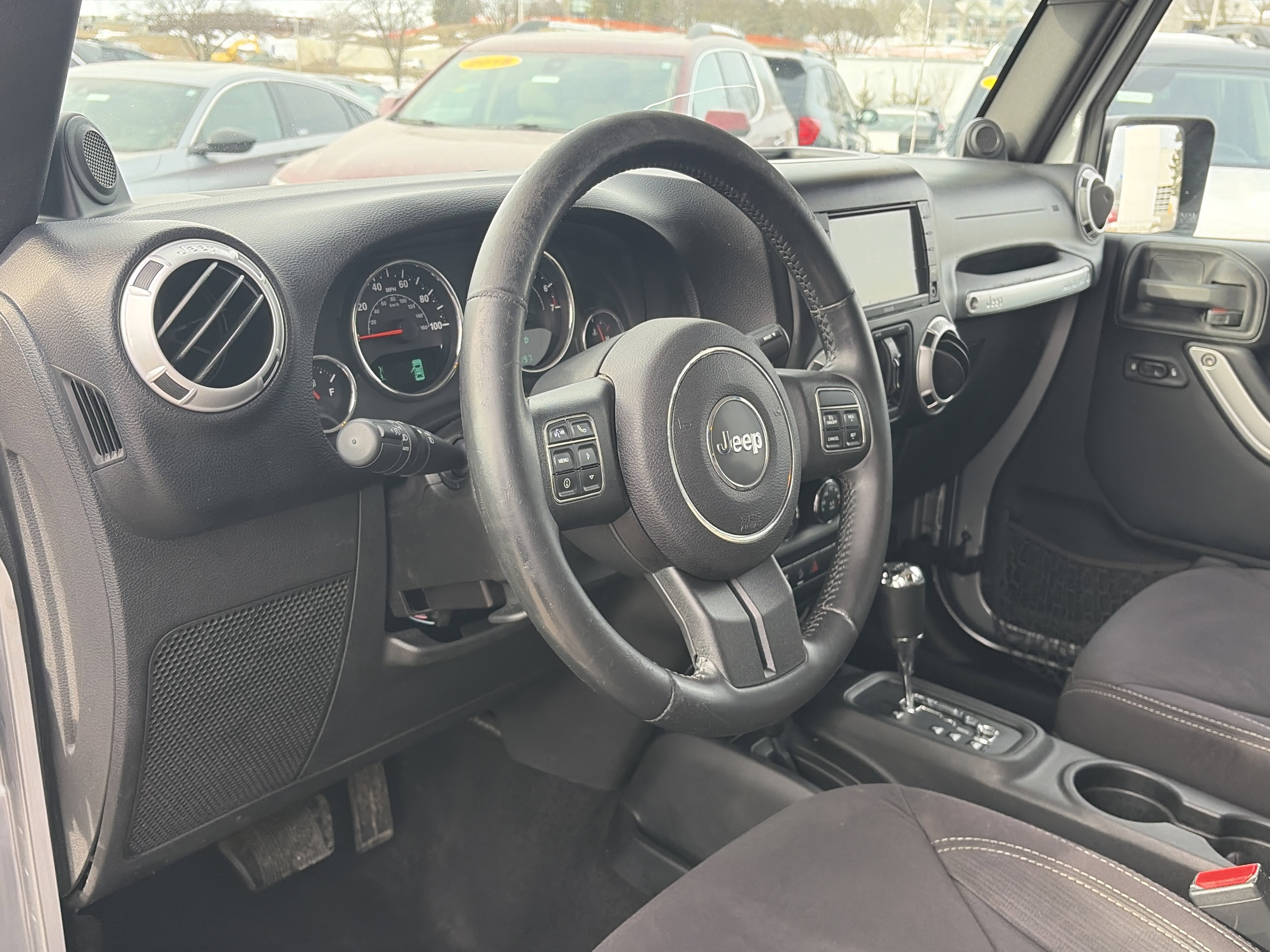 Used 2013 Jeep Wrangler Unlimited Sahara w/ Connectivity Group image 27