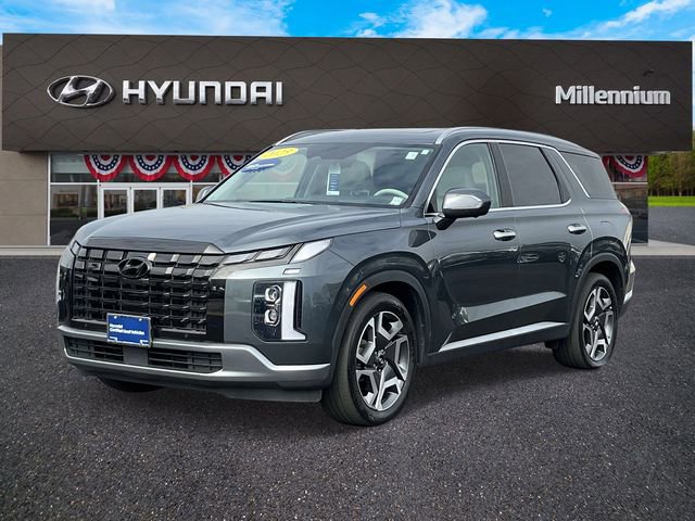 Certified 2023 Hyundai Palisade Limited image 2