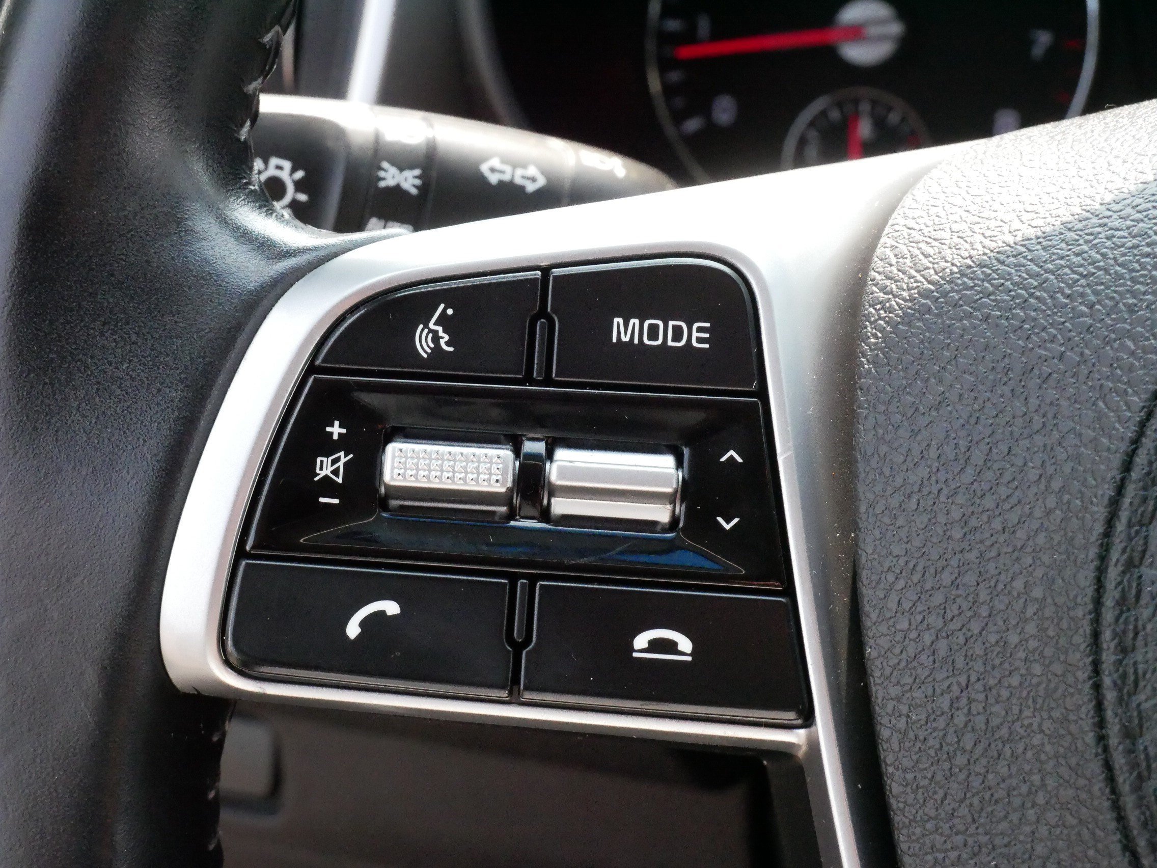 Used 2019 Kia Sorento FWD w/ Option Group 020 image 26