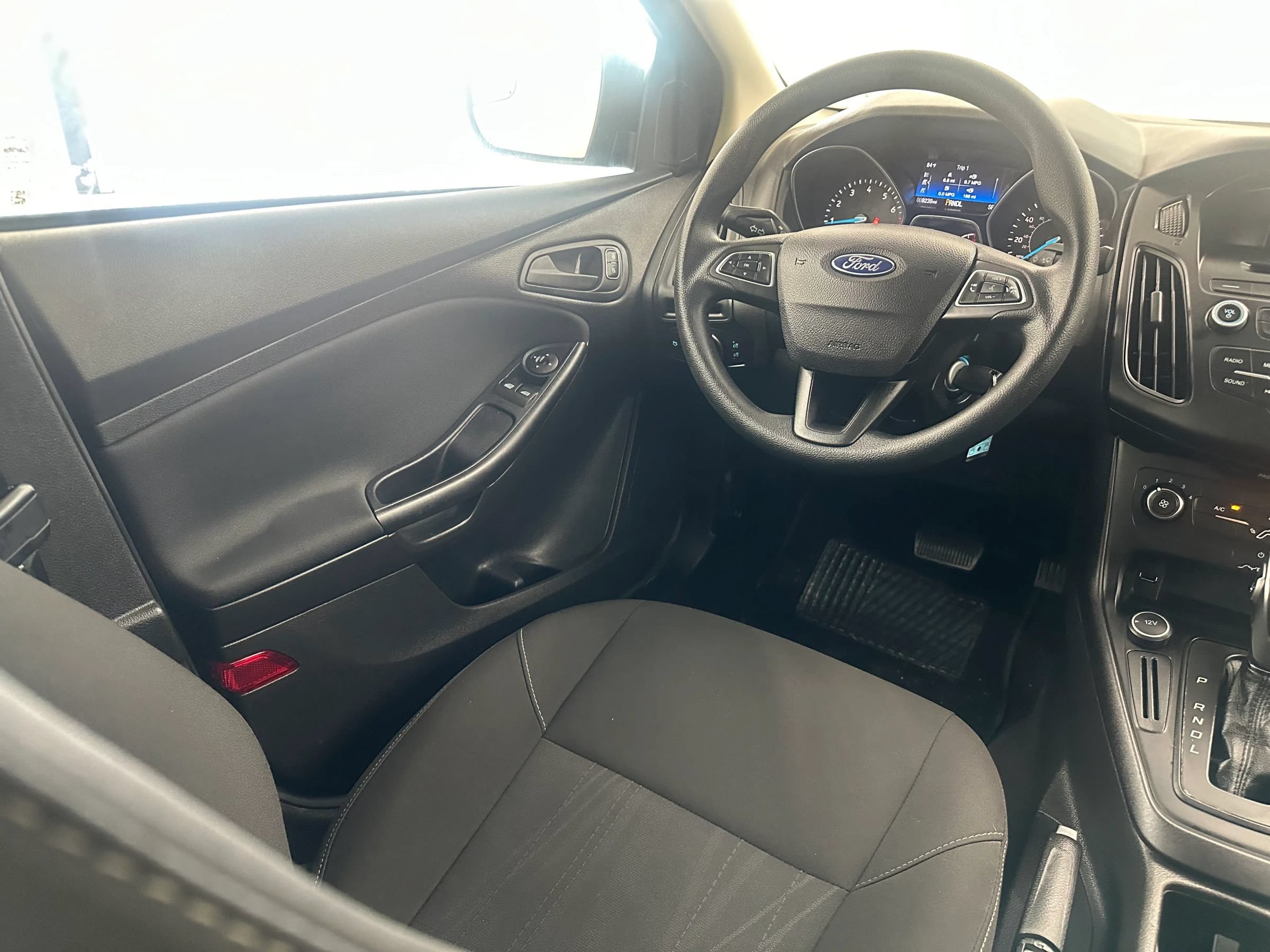 Used 2017 Ford Focus S FWD image 15
