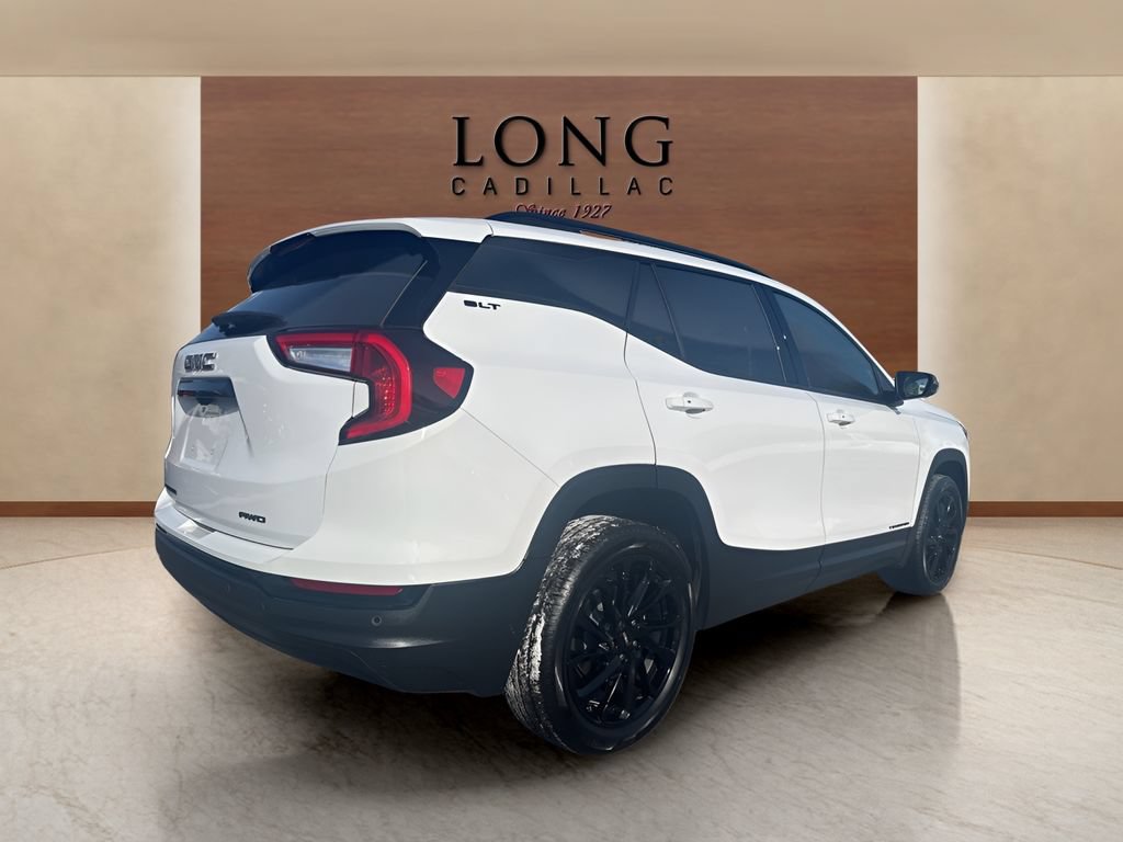 Used 2024 GMC Terrain SLT w/ Tech Package AWD/4WD image 5