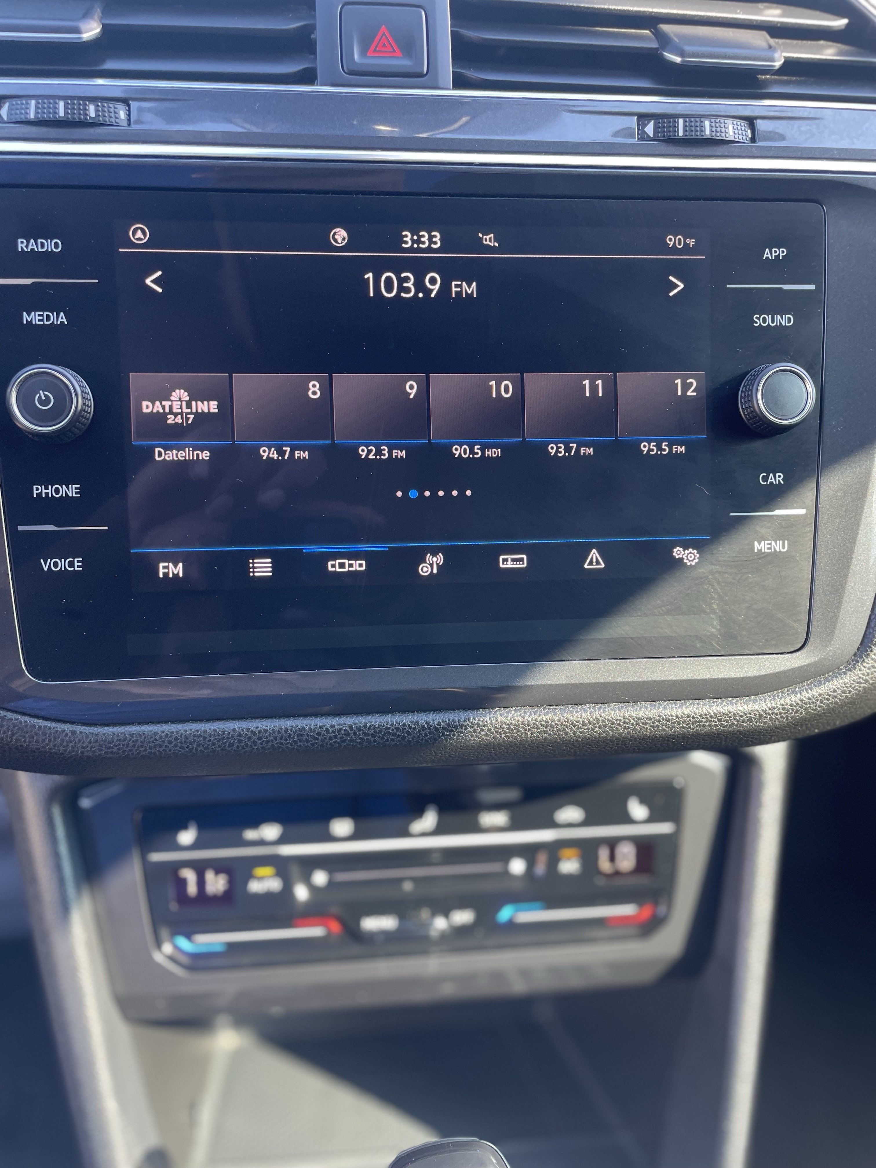 Used 2023 Volkswagen Tiguan SE FWD image 29