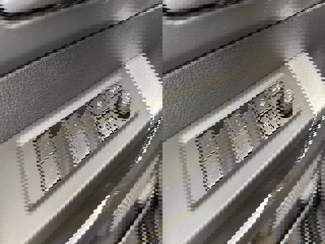 Used 2023 Toyota Tundra Platinum image 42