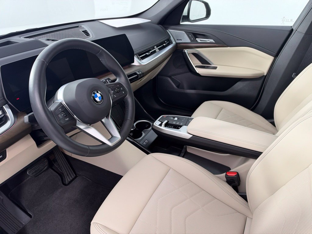 Certified 2025 BMW X1 xDrive28i w/ Premium Package AWD/4WD image 11
