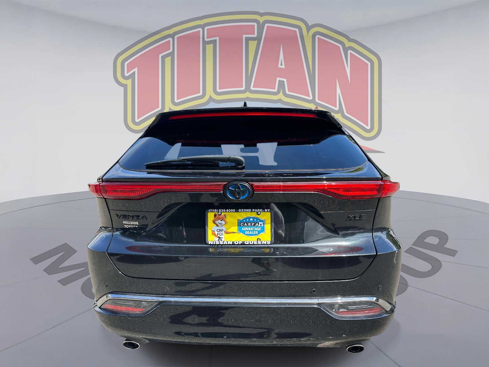 Used 2024 Toyota Venza Nightshade AWD/4WD image 4