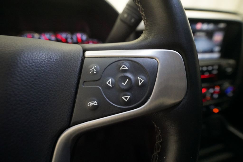 Used 2014 GMC Sierra 1500 SLT w/ SLT Crew Cab Value Package image 18