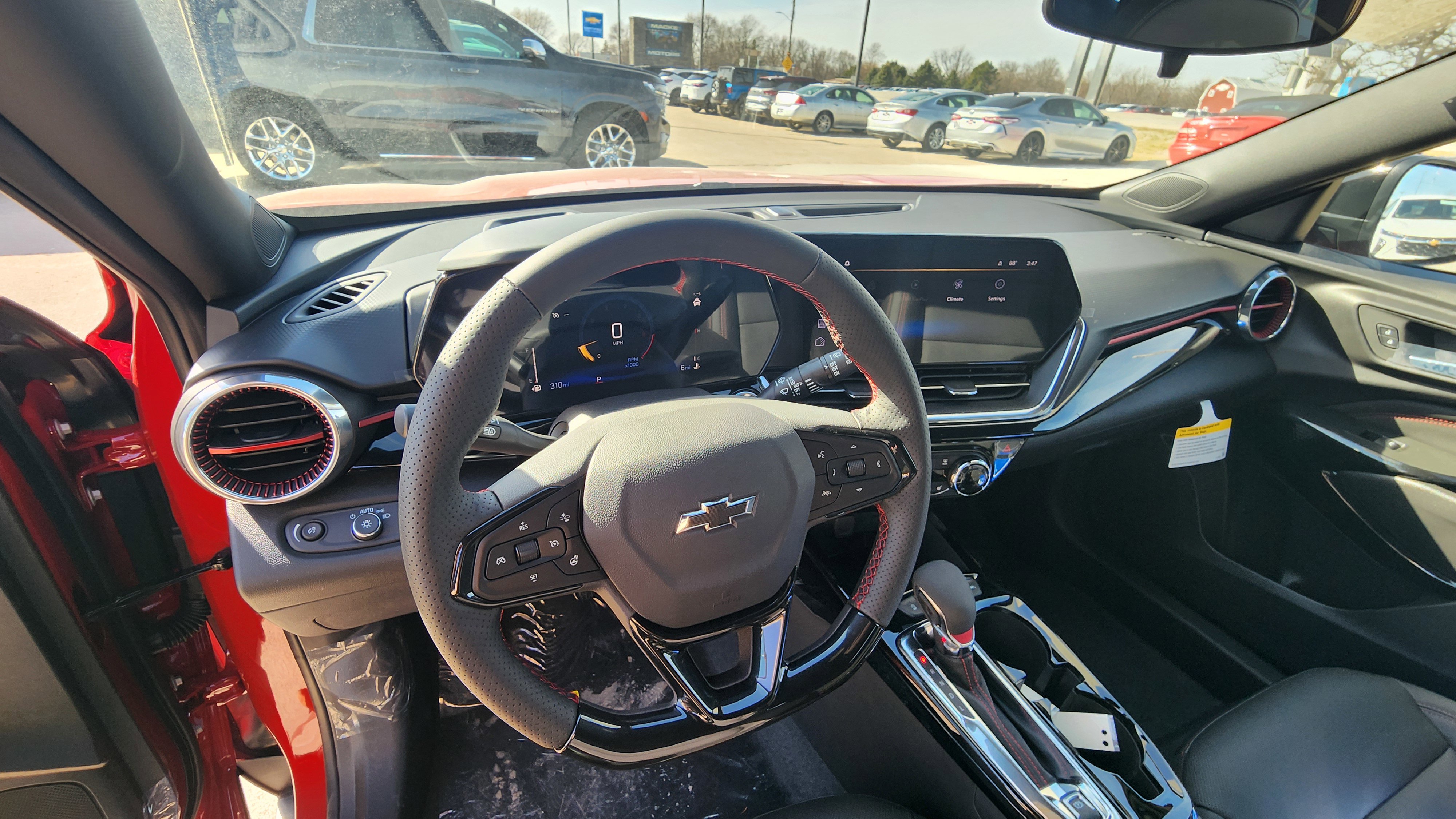 New 2026 Chevrolet Trax RS image 11