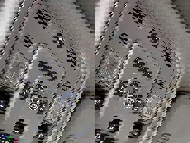 Certified 2024 Cadillac Escalade Premium Luxury Platinum image 28