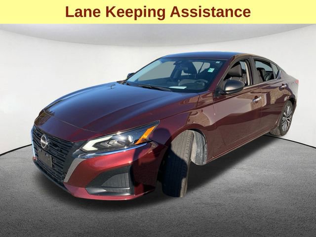 Used 2024 Nissan Altima 2.5 SV image 5