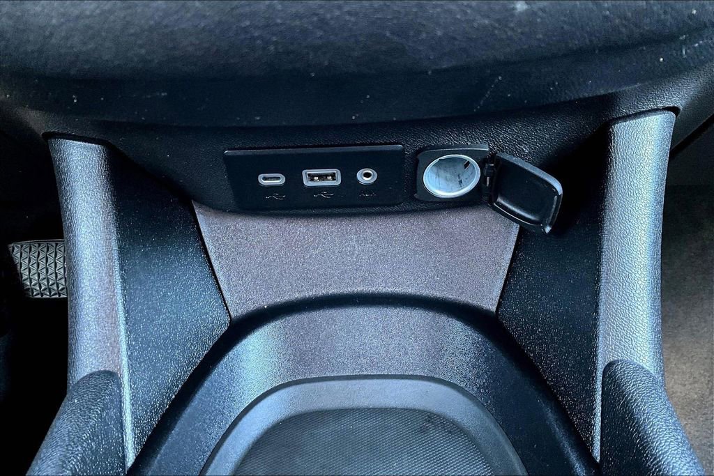 Certified 2022 Chevrolet Malibu LS image 16