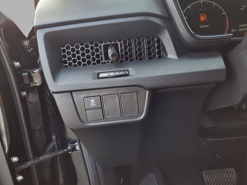 Used 2025 Honda CR-V EX image 13