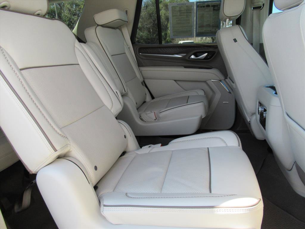 Used 2023 GMC Yukon Denali image 30