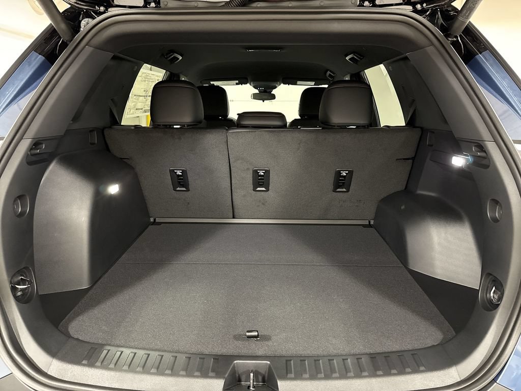 New 2027 Chevrolet Equinox RS AWD/4WD image 24