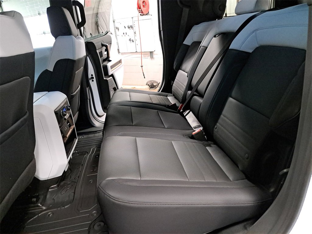 New 2025 GMC Hummer EV 2X image 15