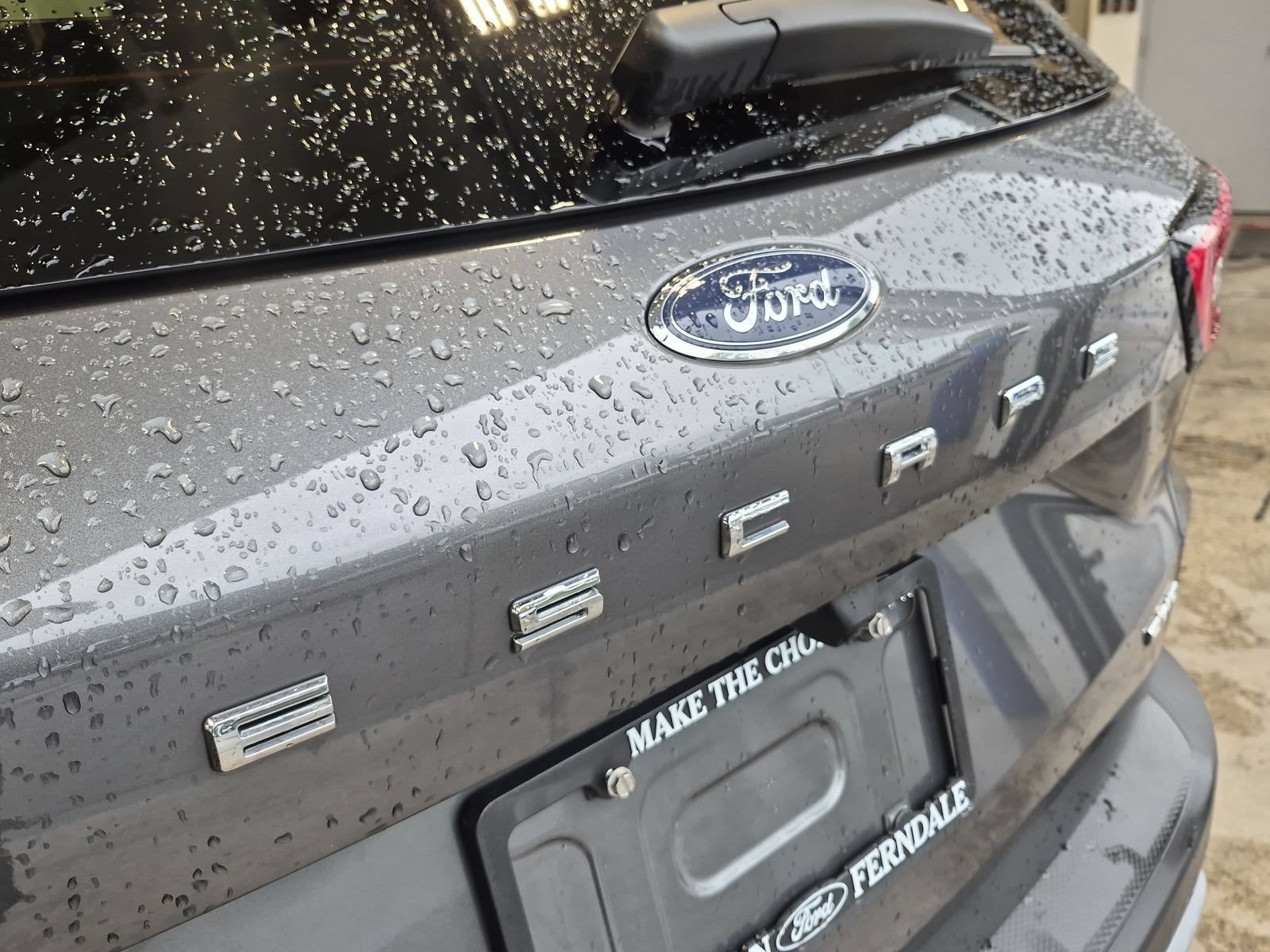 Used 2023 Ford Escape Active AWD/4WD image 12