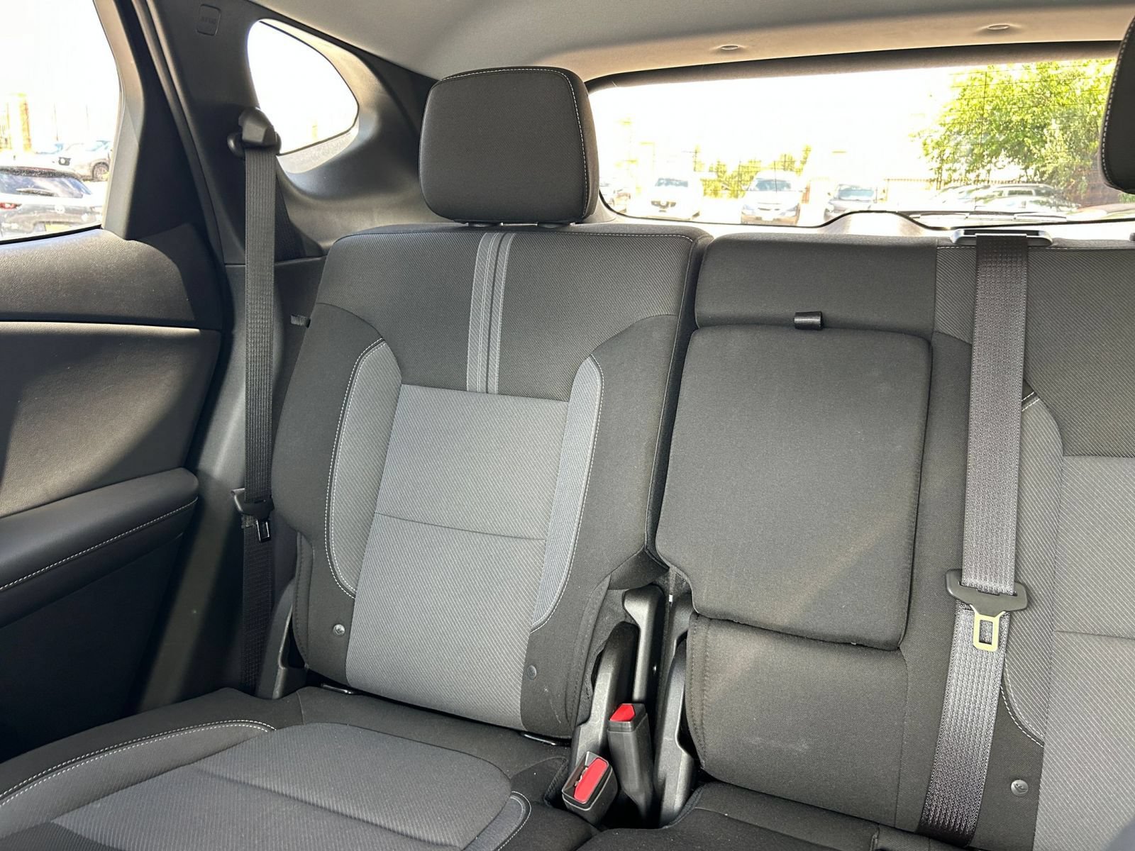 Used 2025 Chevrolet Blazer LT FWD image 34