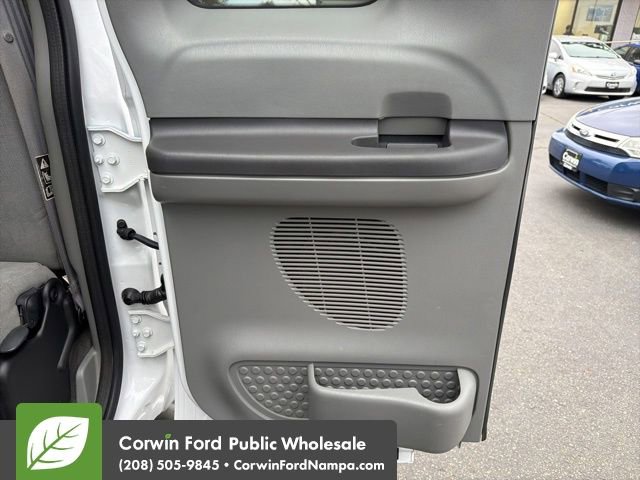 Used 2004 Ford F250 XLT image 28