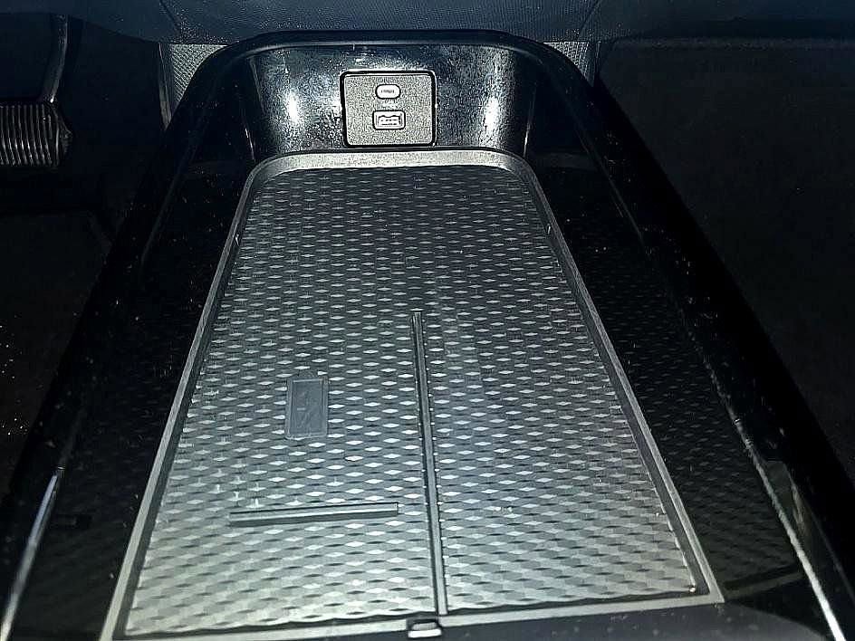 Used 2022 Ford Mustang Mach-E Select image 22