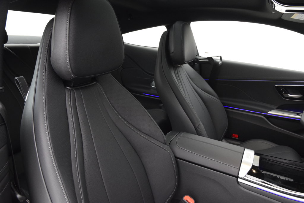 New 2026 Mercedes-Benz CLE 300 4MATIC Coupe image 17