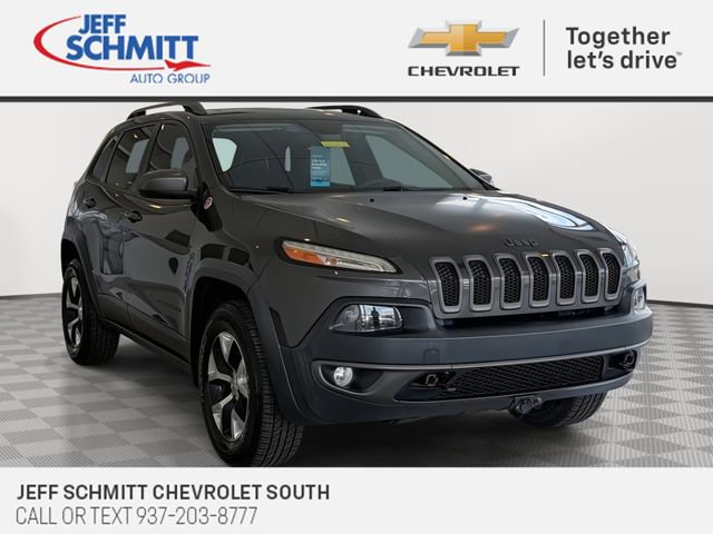 Used 2016 Jeep Cherokee Trailhawk w/ Comfort/Convenience Group AWD/4WD image 1