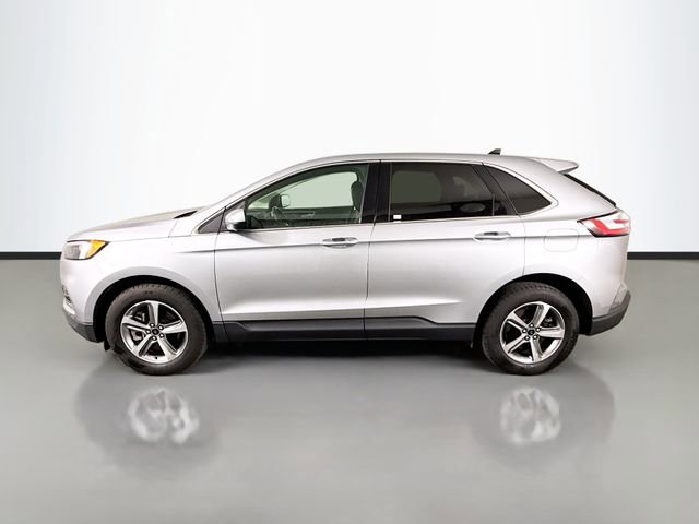 Used 2024 Ford Edge SEL w/ Convenience Package image 4