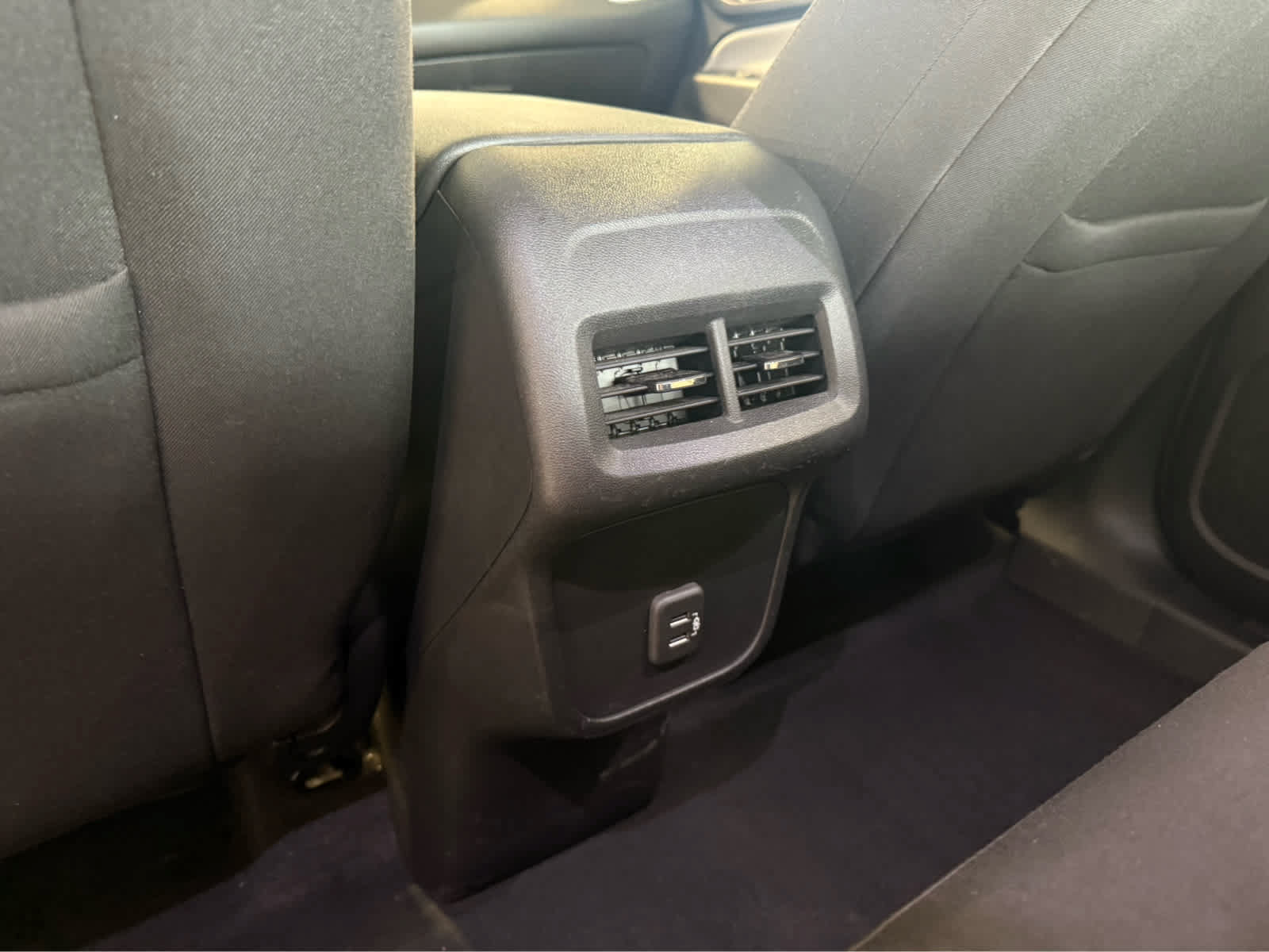 Used 2019 Chevrolet Equinox LS AWD/4WD image 17