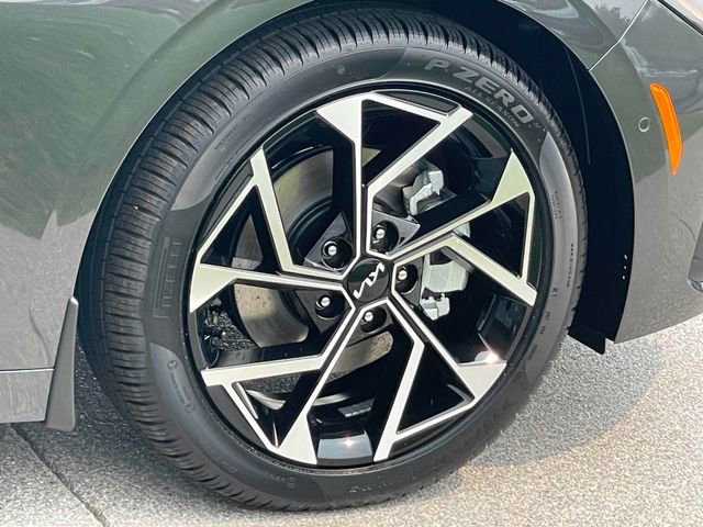 New 2025 Kia K5 EX image 17