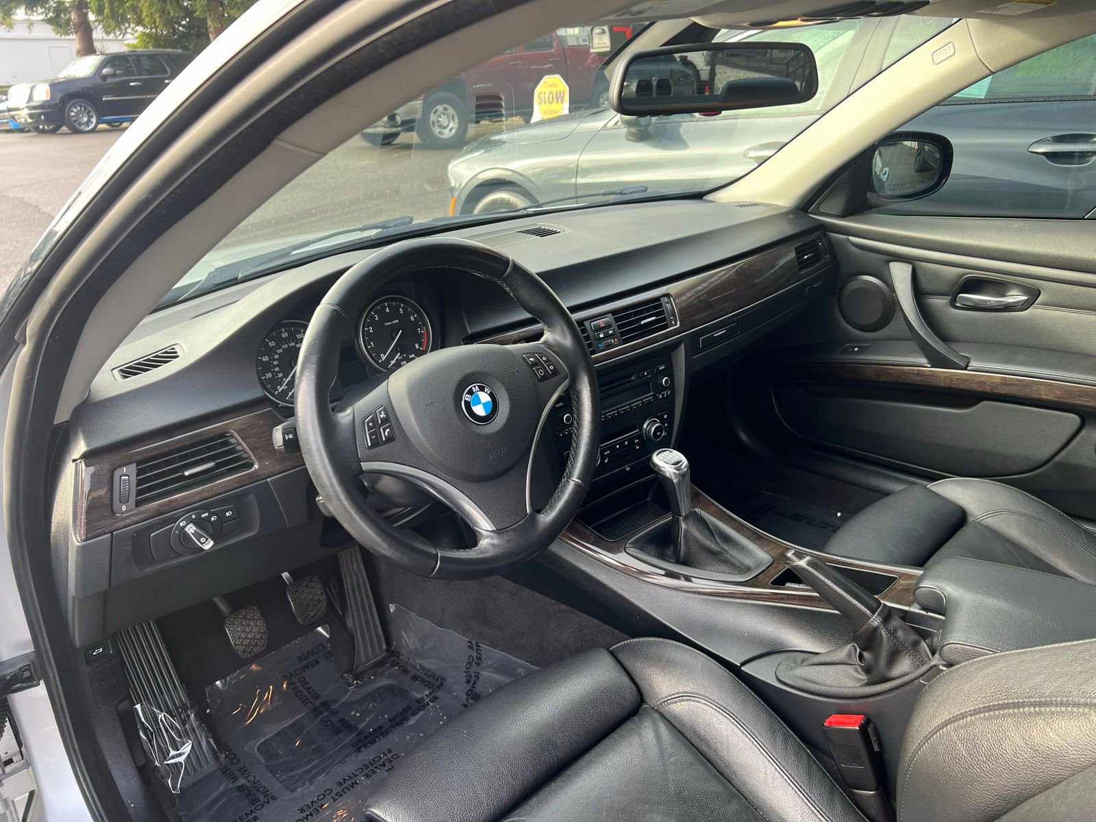 Used 2011 BMW 328i xDrive Coupe image 11