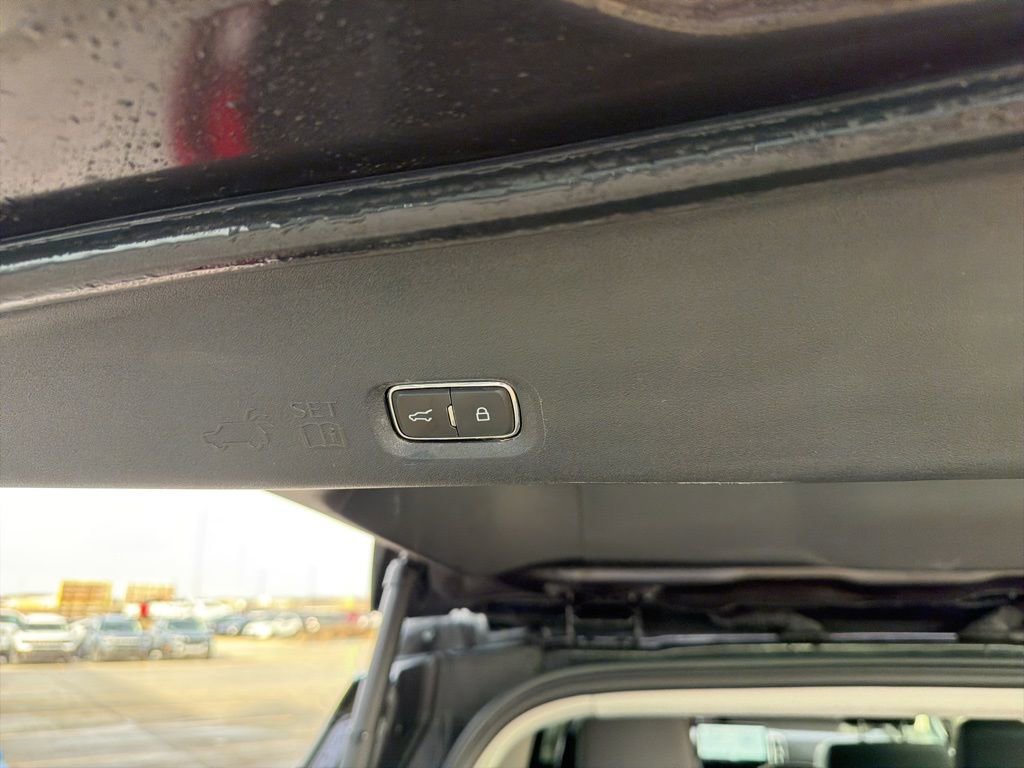 Used 2025 Ford Expedition Max Active AWD/4WD image 22