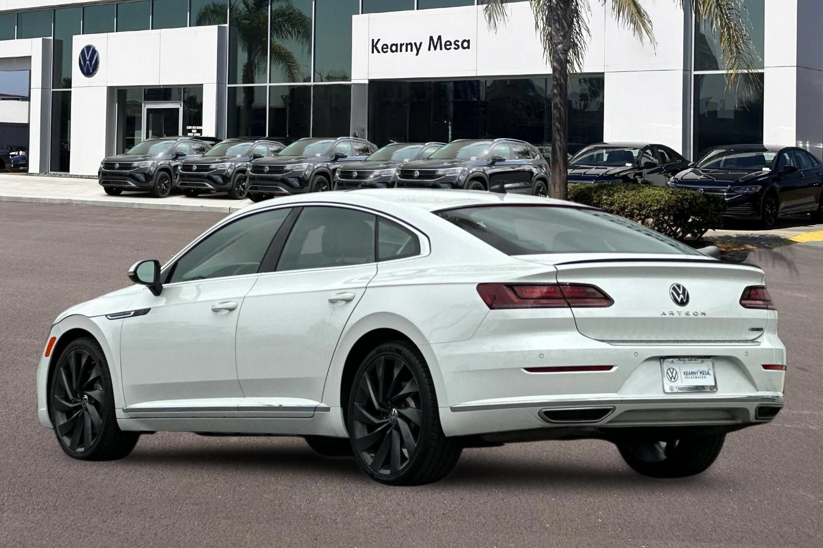 Used 2023 Volkswagen Arteon SEL AWD/4WD image 6