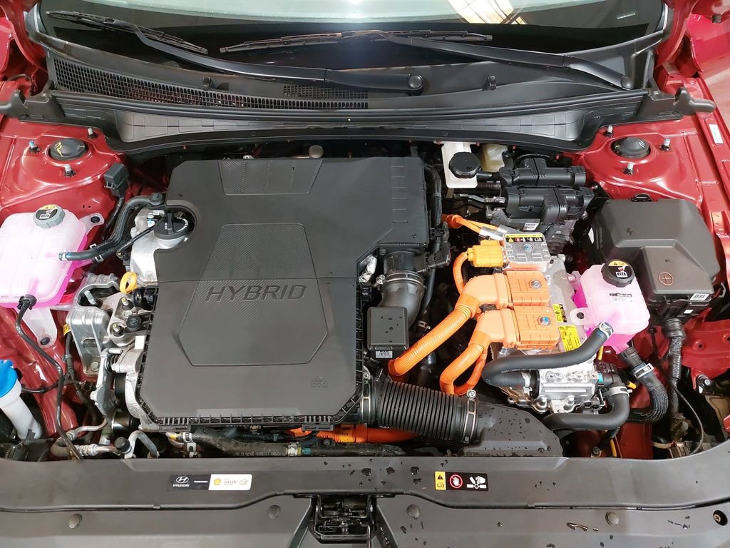 Certified 2025 Hyundai Elantra Blue image 32