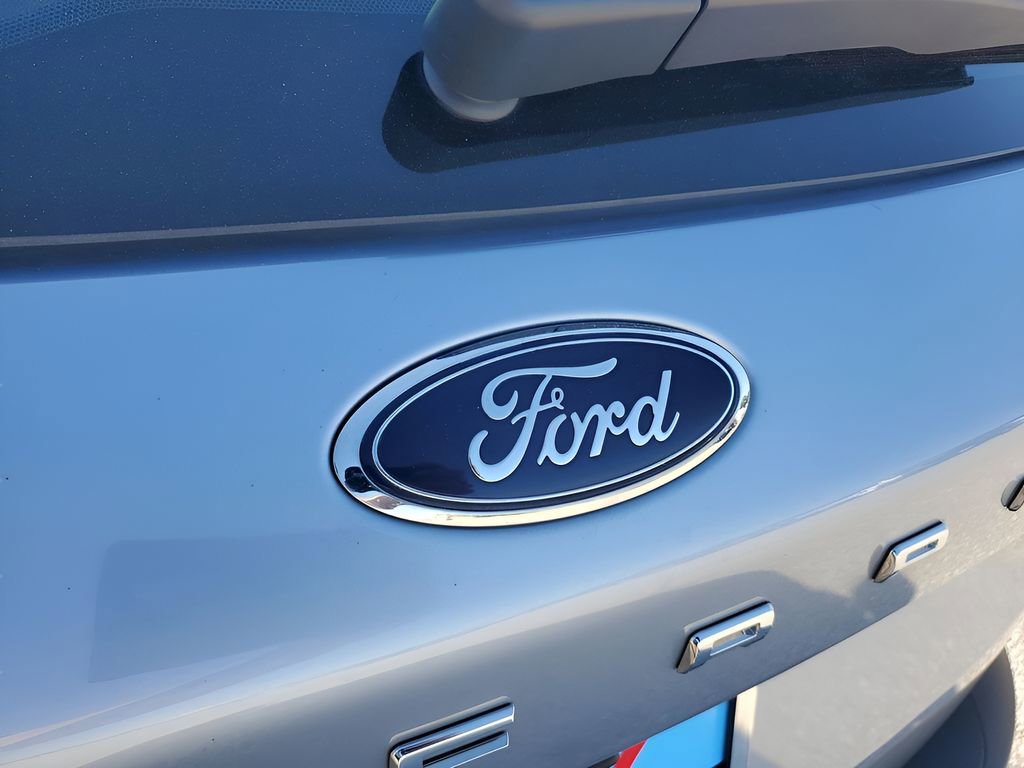 Used 2022 Ford Escape S image 37