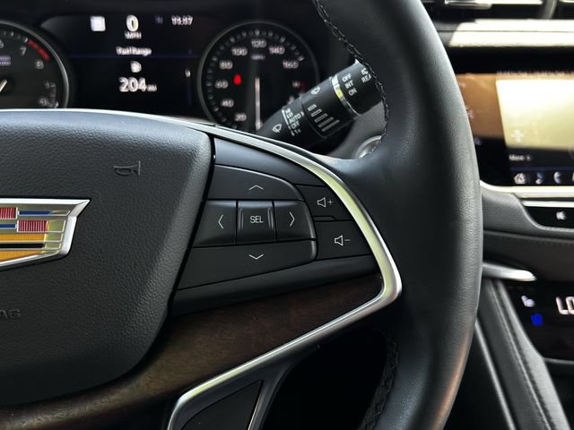 Used 2025 Cadillac XT5 Premium Luxury w/ Technology Package FWD image 16