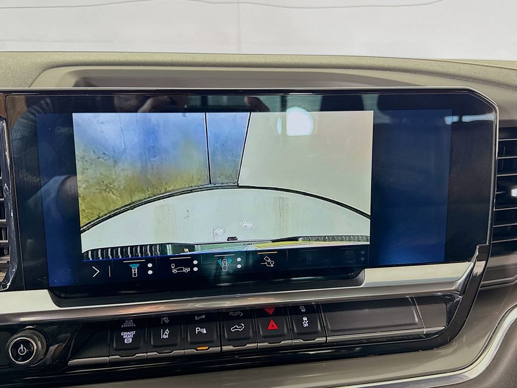 Used 2024 Chevrolet Silverado 3500 High Country w/ High Country Premium Package image 46