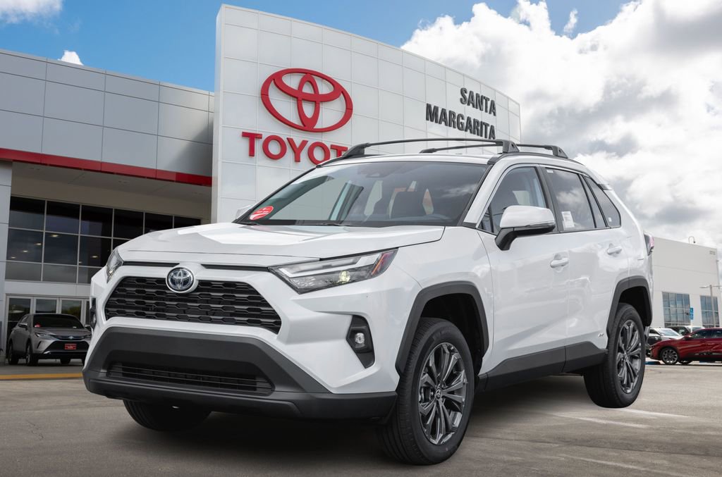 New 2025 Toyota RAV4 XLE image 1