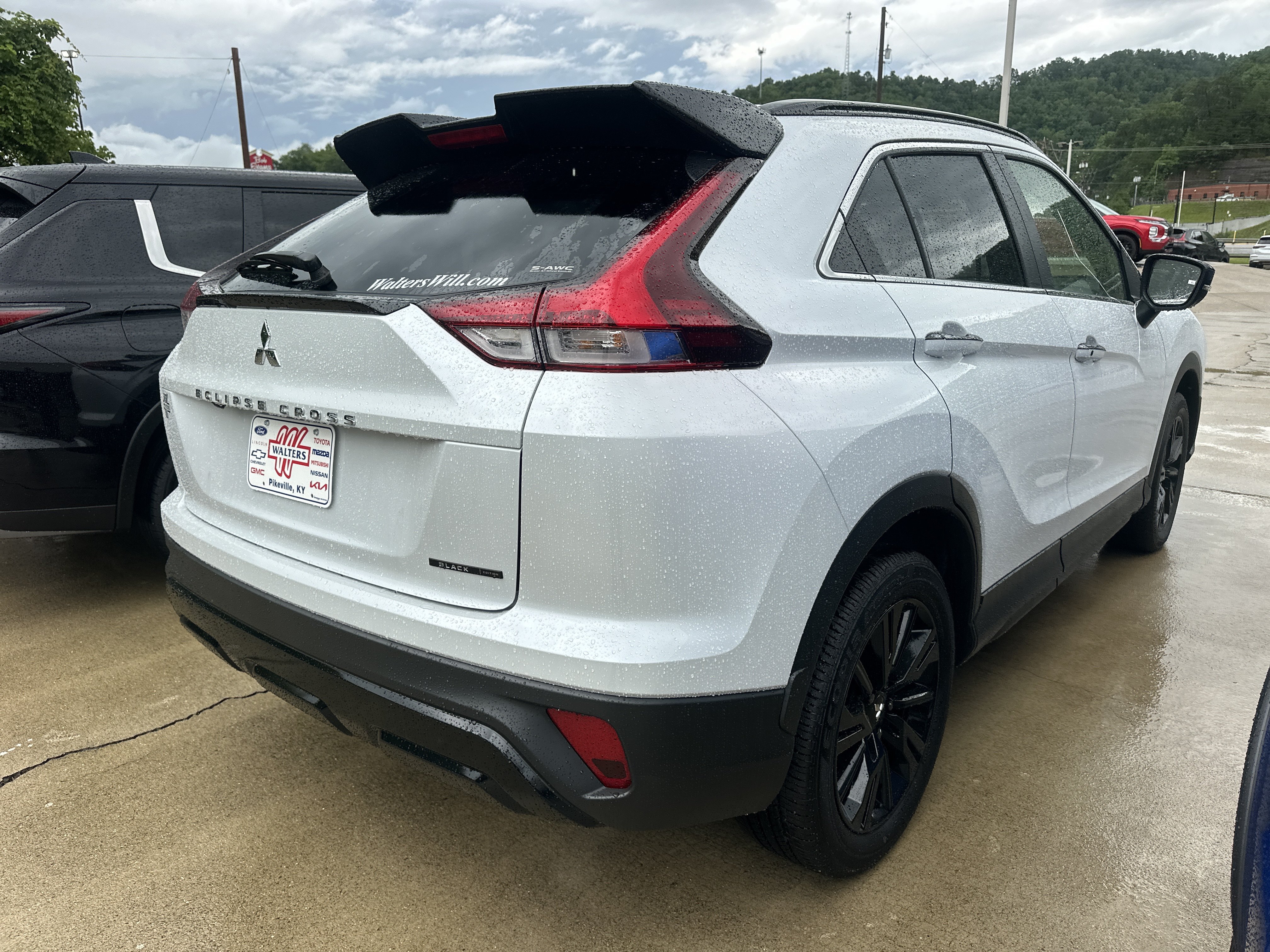 New 2026 Mitsubishi Eclipse Cross AWD image 2