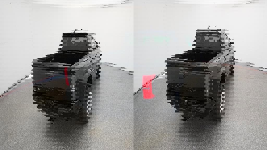 New 2026 Toyota Tacoma SR5 AWD/4WD image 4