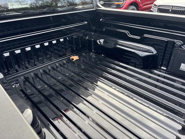 New 2025 Ford Maverick XLT w/ XLT Luxury Package image 13