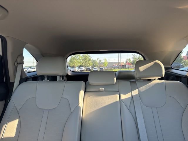 Used 2024 Kia Sorento S FWD image 36
