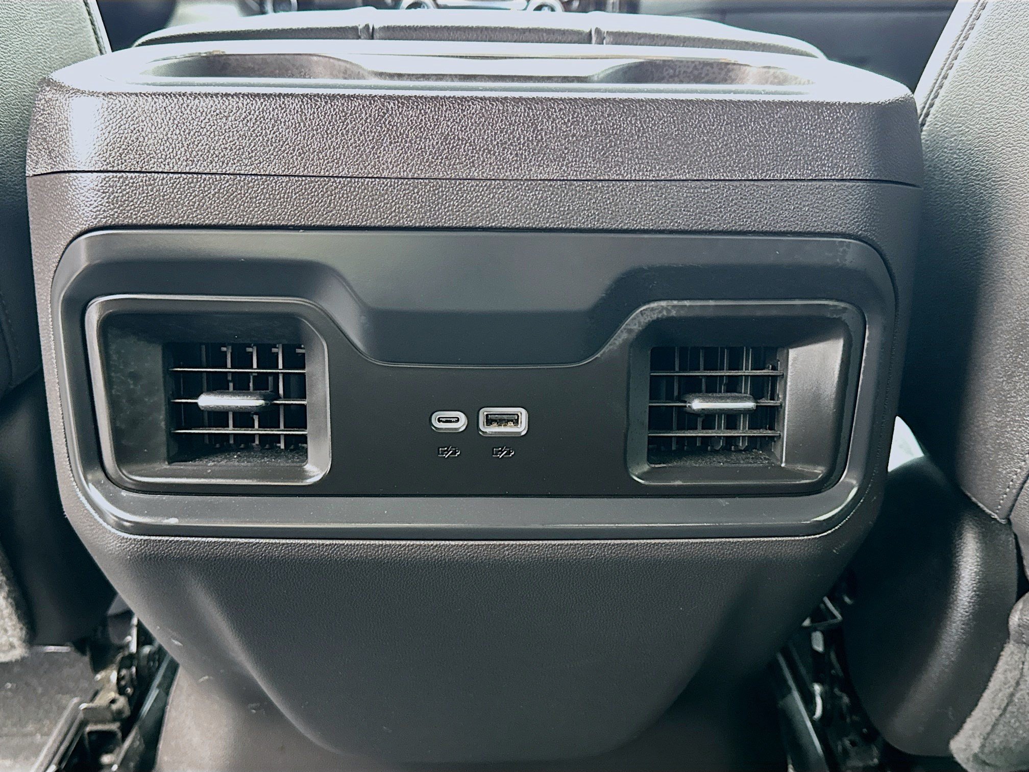 Used 2024 Chevrolet Silverado 1500 LT Trail Boss w/ Convenience Package II AWD/4WD image 16