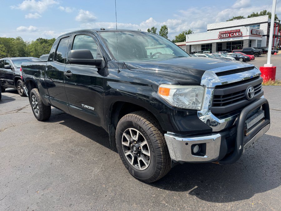 Used 2015 Toyota Tundra SR5 AWD/4WD image 7