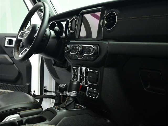 Used 2021 Jeep Wrangler Unlimited Sahara image 25