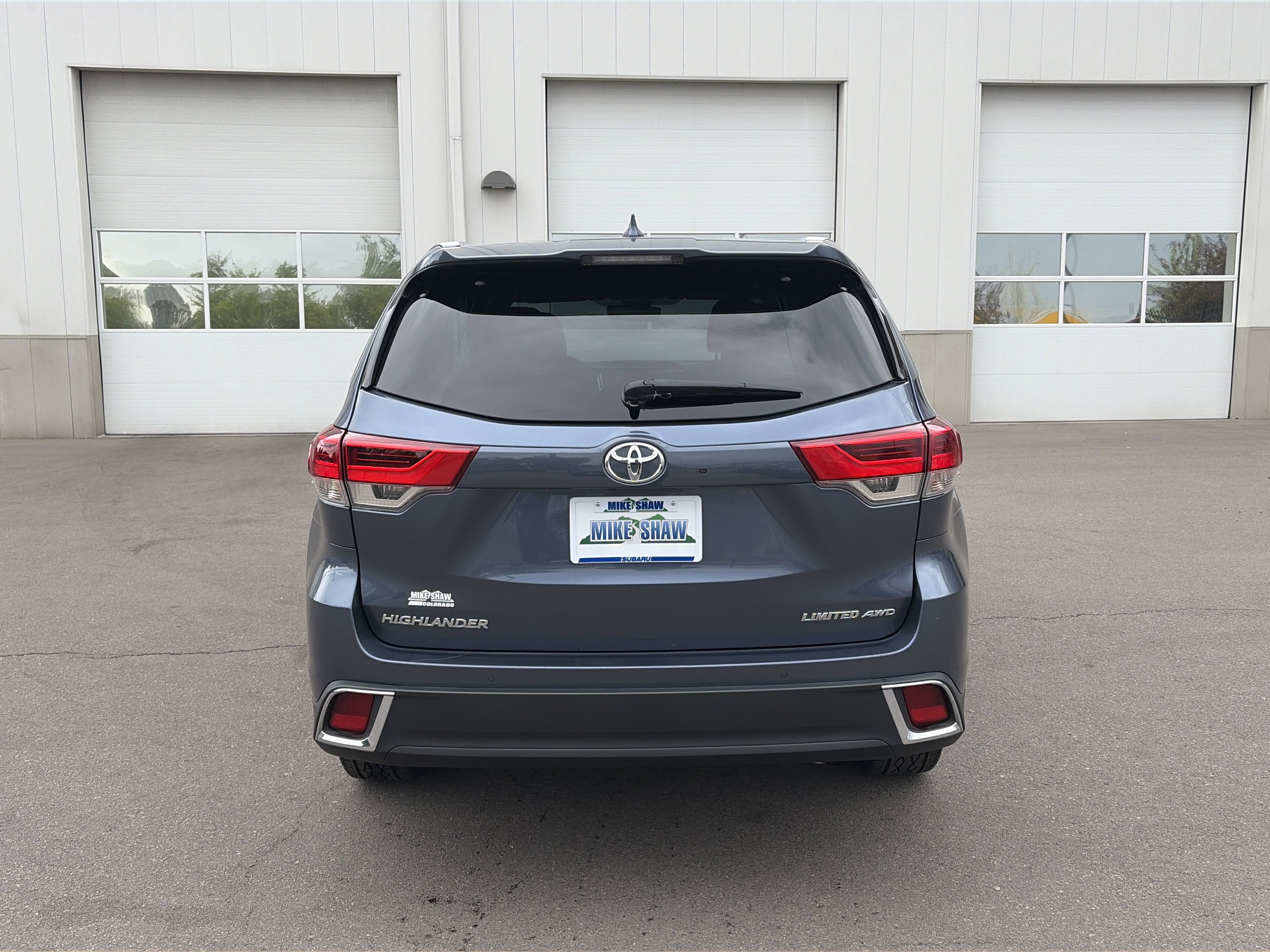 Used 2019 Toyota Highlander Limited AWD/4WD image 6